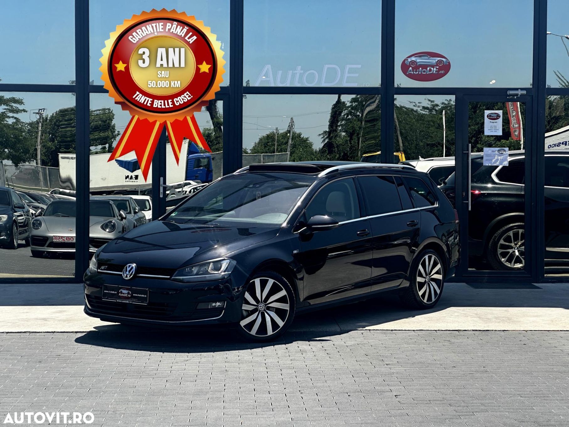 Volkswagen Golf - 1