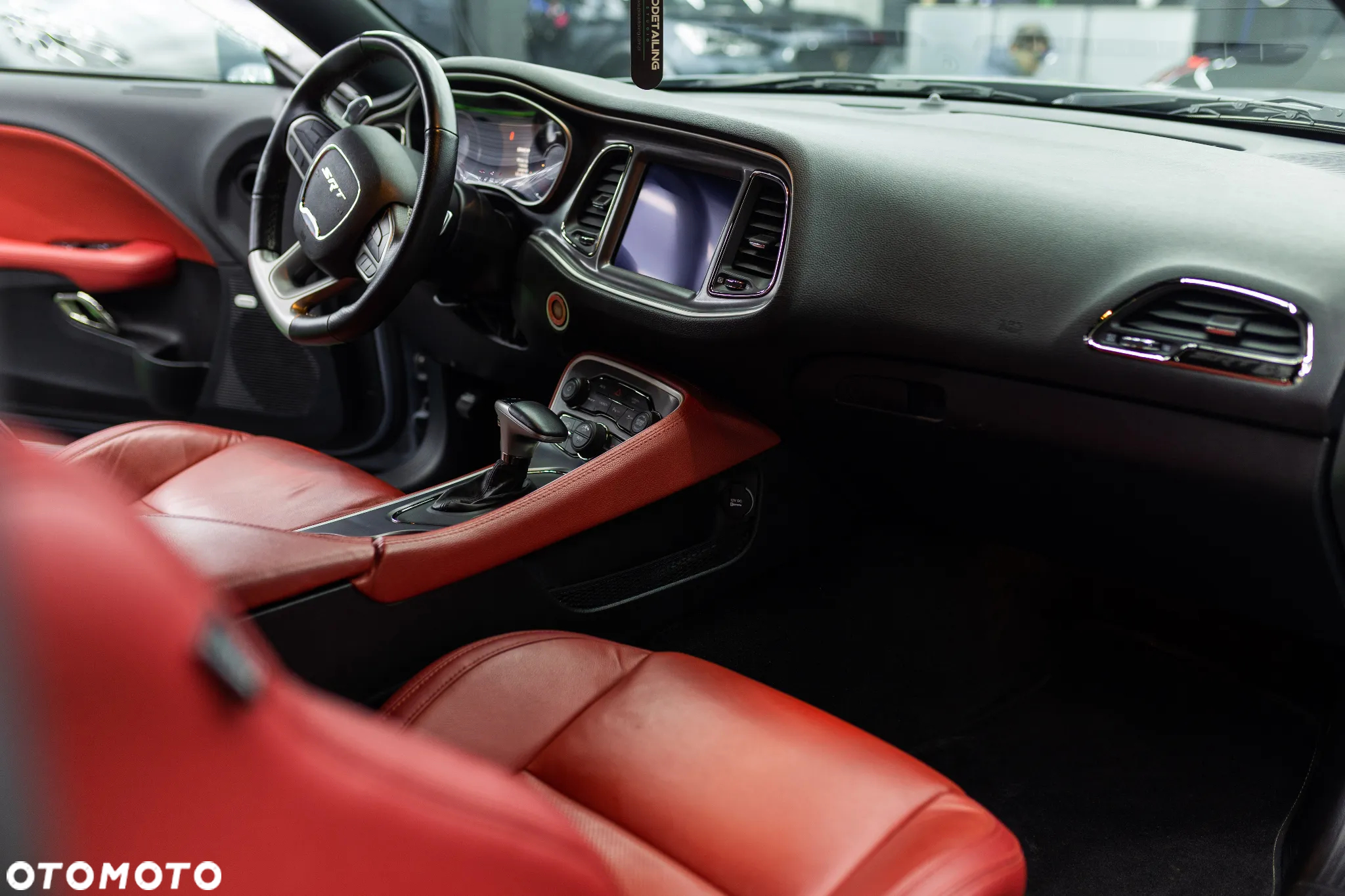 Dodge Challenger 6.2 Redeye Widebody - 10