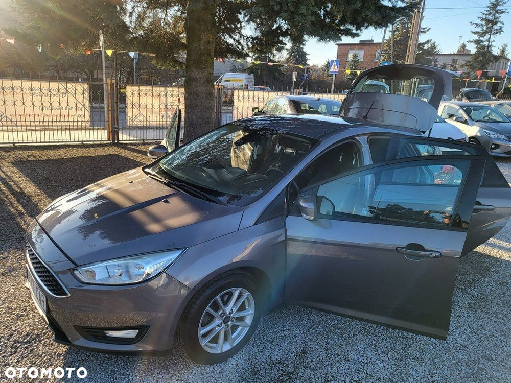 Ford Focus - 12
