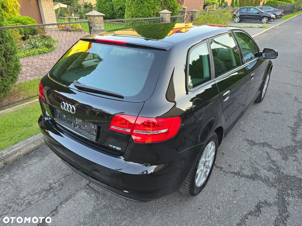 Audi A3 Sportback 1.2 TFSI Attraction - 9