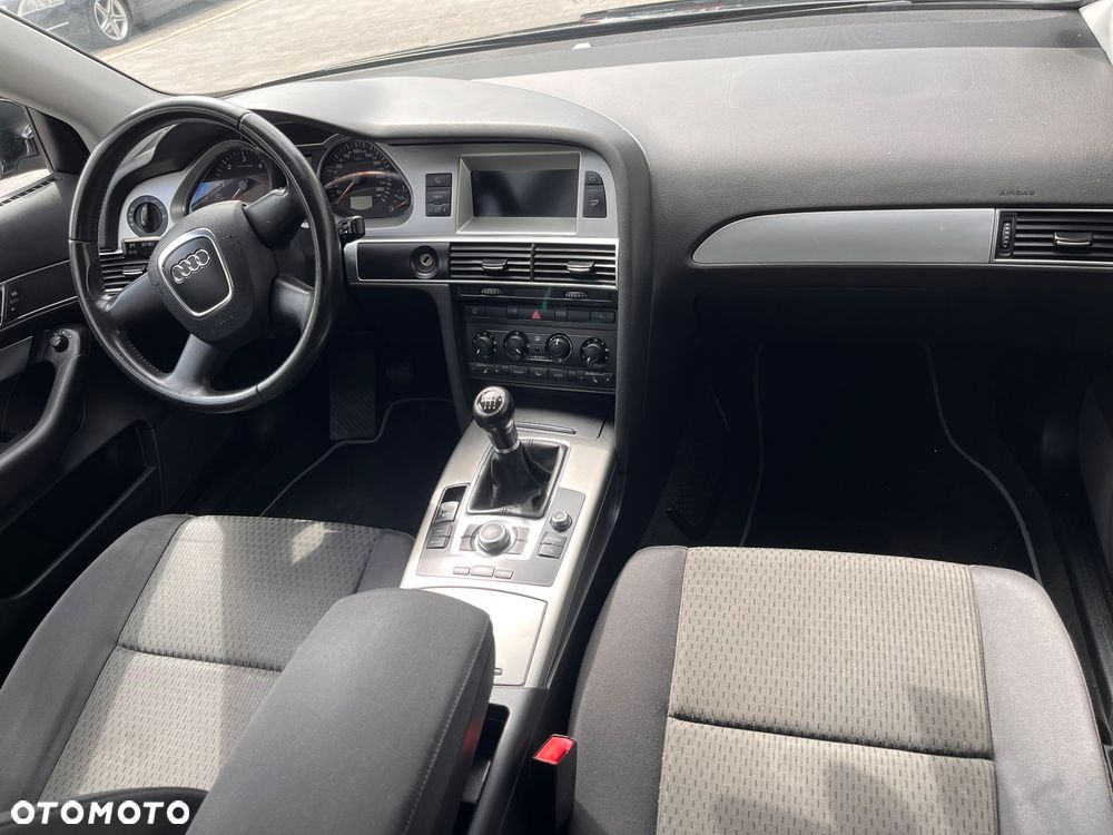 Audi A6 Avant 2.0 TDI - 21