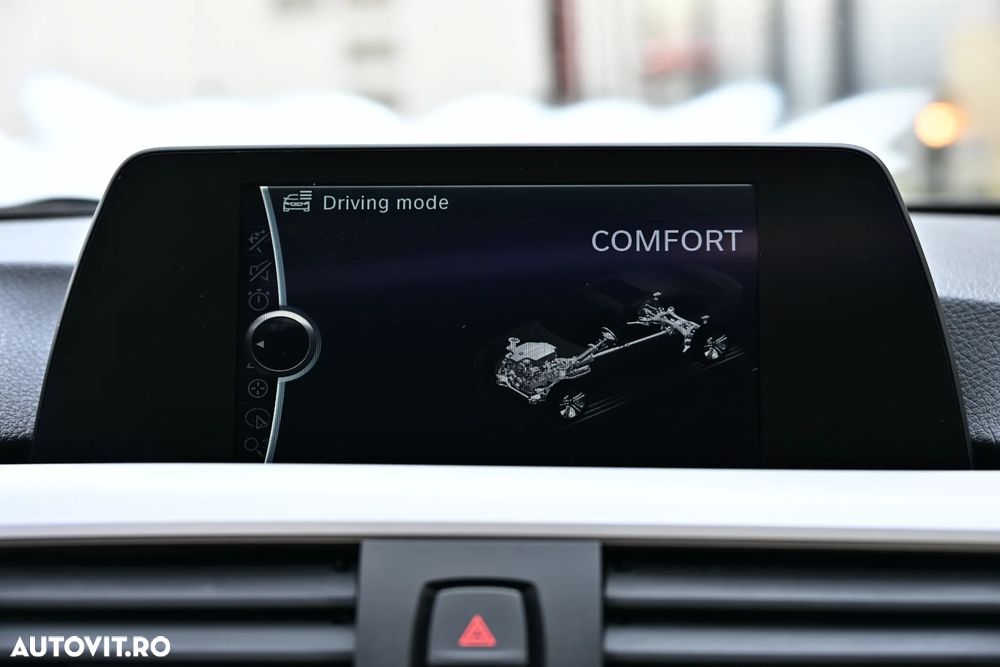 BMW Seria 3 320d Efficient Dynamic Edition Aut. Modern Line - 34