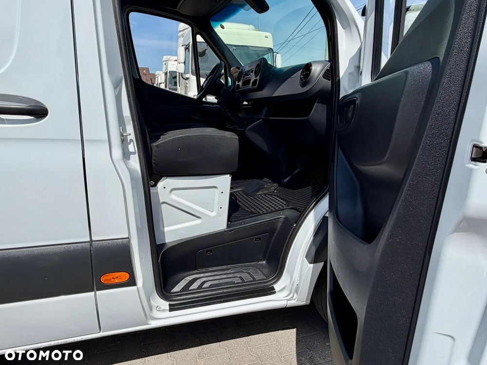 Mercedes-Benz SPRINTER LONG / SALON POLSKA / NISKI PRZEBIEG / MANUAL / ROCZNA GWARANCJA / LEASING / KREDYT - 12