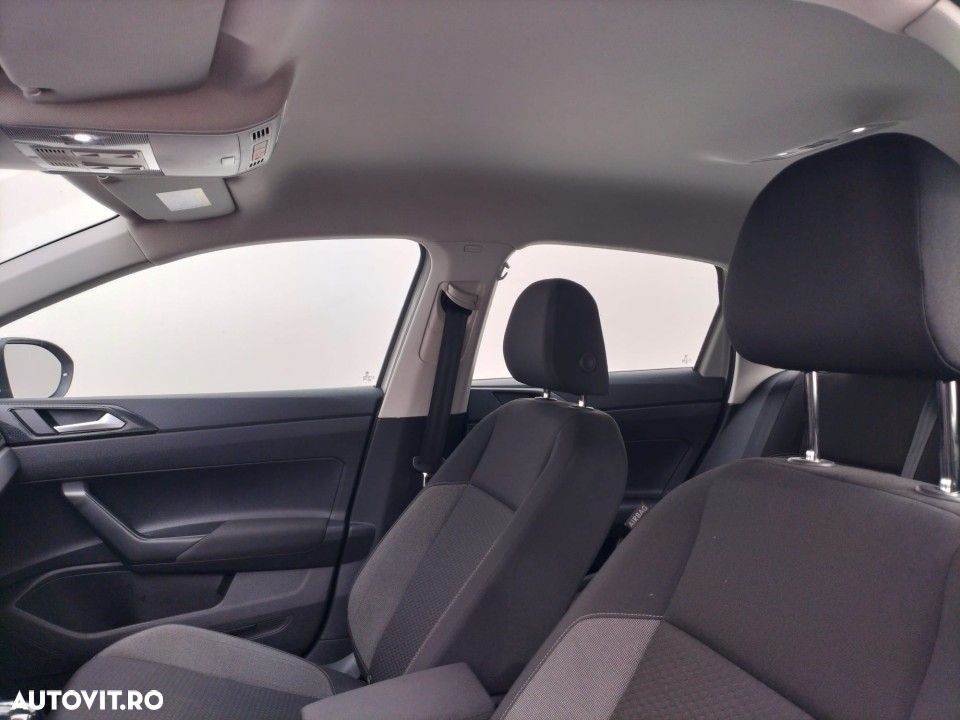 Volkswagen Taigo 1.0 TSI DSG Life - 17