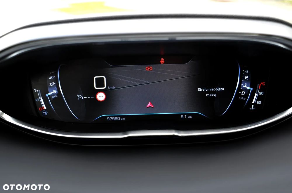 Peugeot 3008 1.2 PureTech Allure S&S - 36