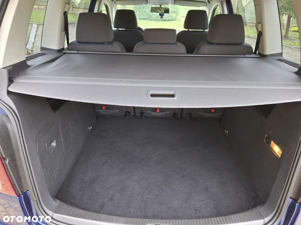 Volkswagen Touran 1.6 Basis - 13