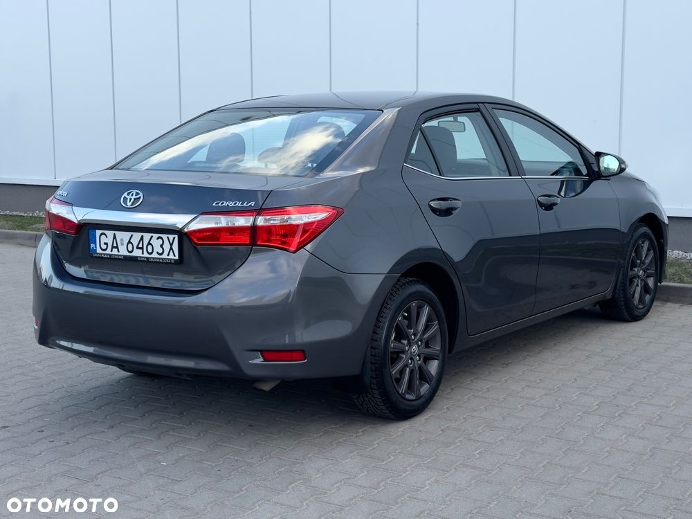 Toyota Corolla - 8