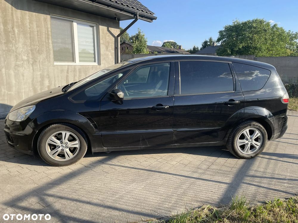 Ford S-Max 2.0 TDCi DPF Ambiente - 2