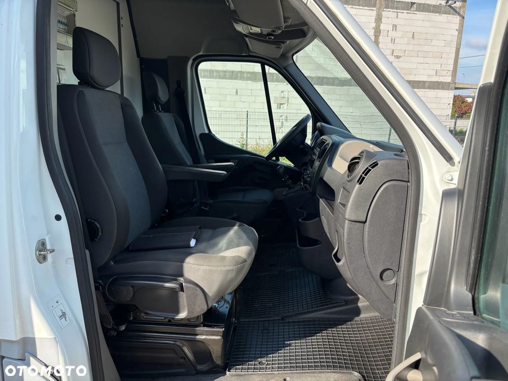 Renault Master - 27
