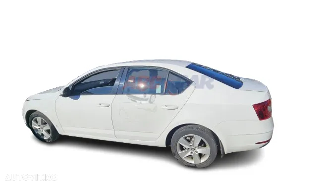 Bara fata Skoda Octavia 3 (5E3) hatchback facelift 2017-2019 1.6 TDI motor: DDYA cutie: RTD - 5