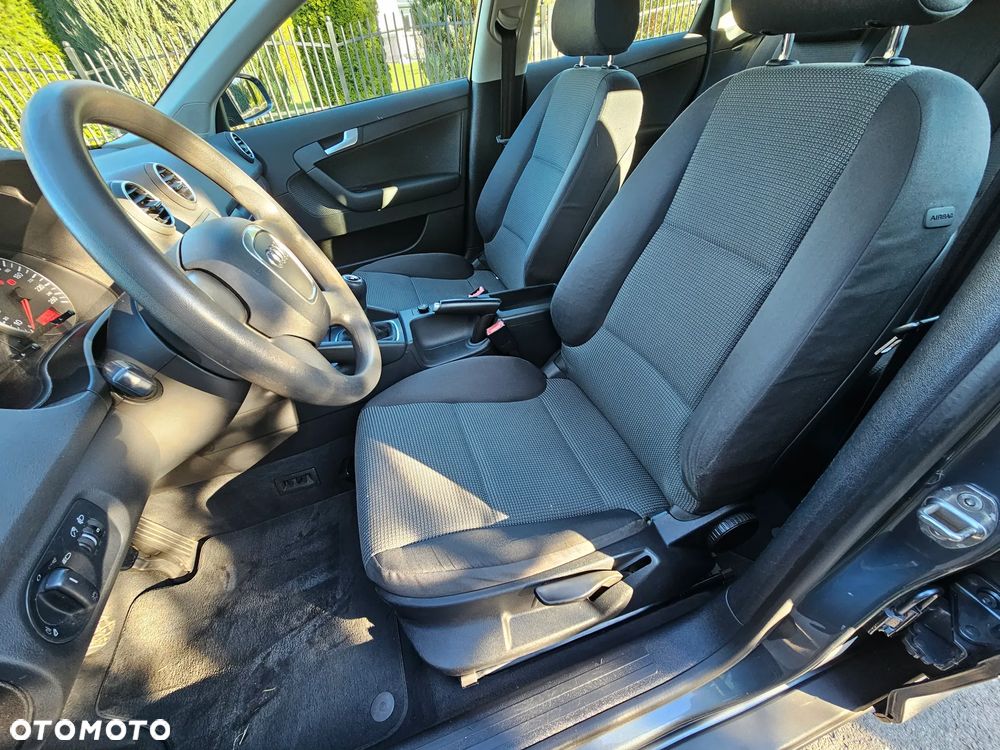 Audi A3 Sportback 1.6 Ambition - 14