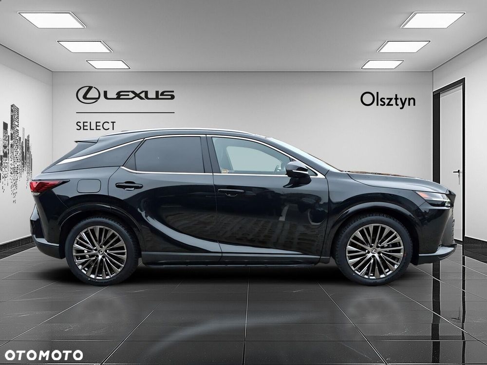 Lexus RX 450h+ Omotenashi - 3