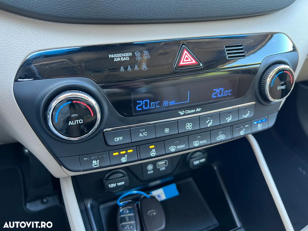 Hyundai Tucson - 16