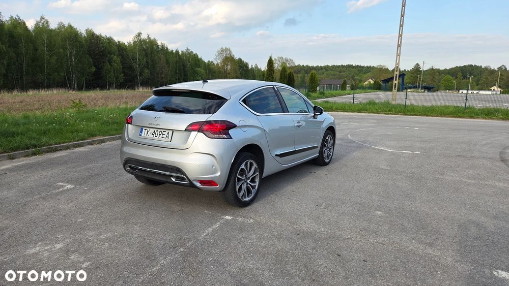 Citroën DS4 HDi 165 Urban Show - 16