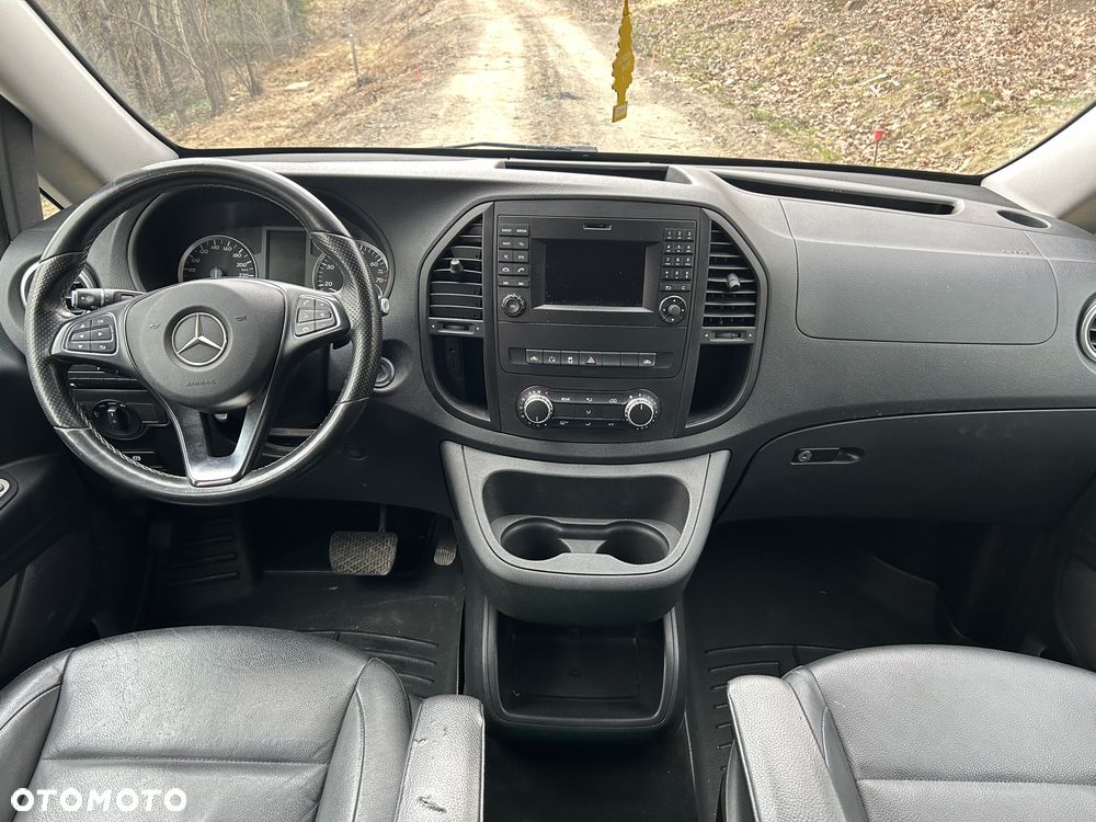 Mercedes-Benz Viano - 6
