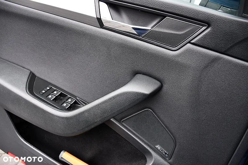 Skoda Superb Combi 1.6 TDI DSG Style - 37
