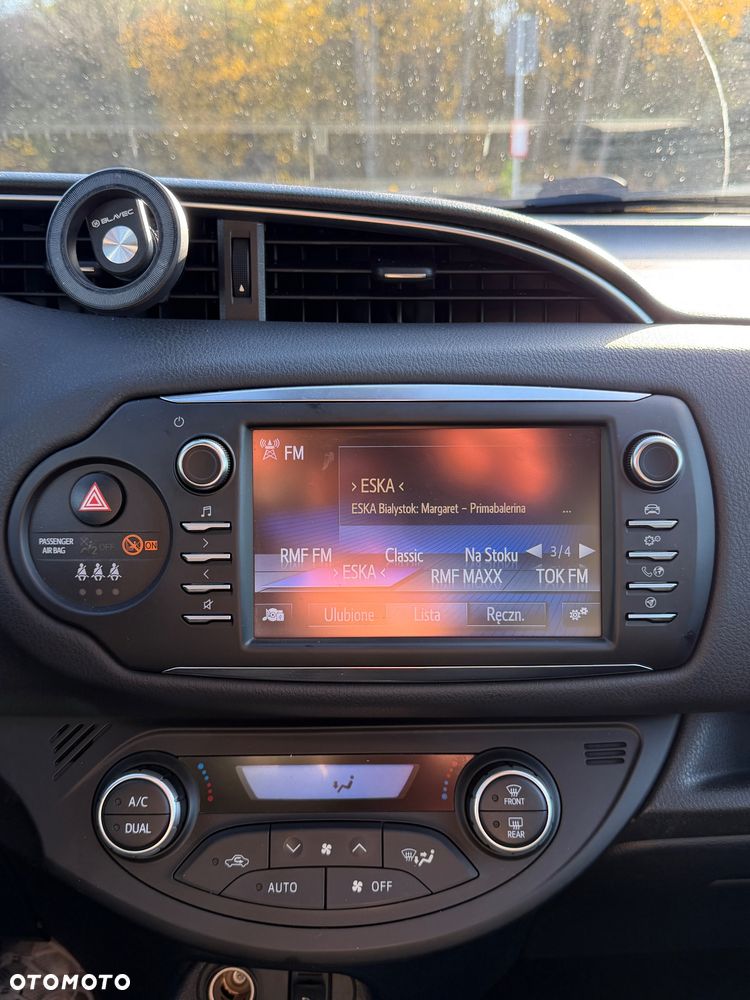 Toyota Yaris - 25