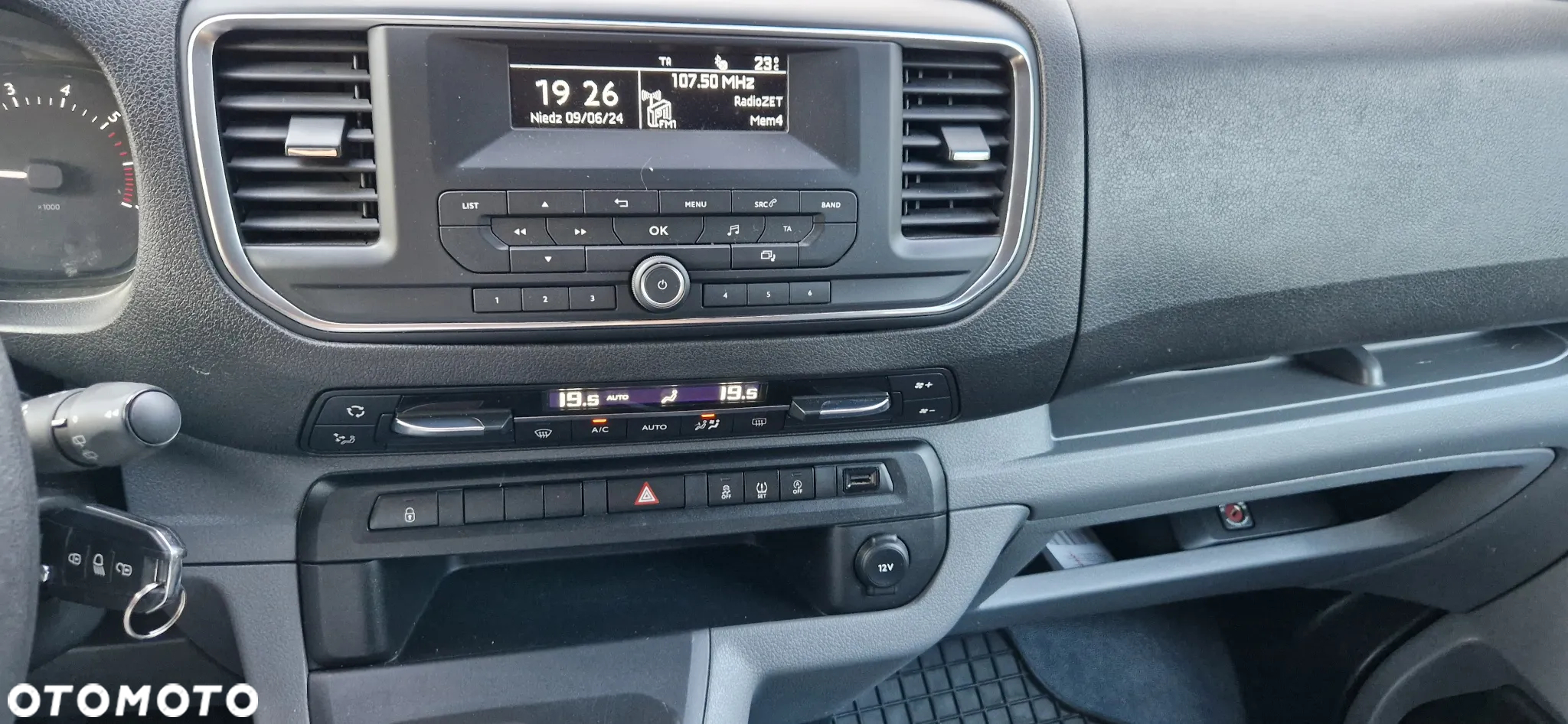 Peugeot Expert - 13