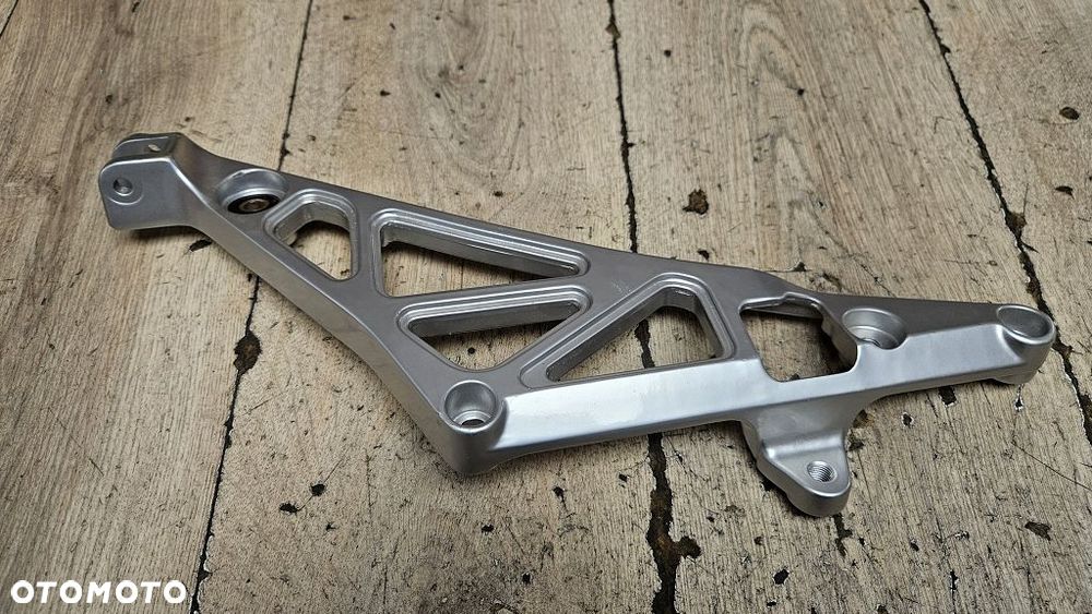 Wspornik set mocowanie Suzuki GS 1150 EF / GSX 1100 E ES EF   43820-00A00 - 3