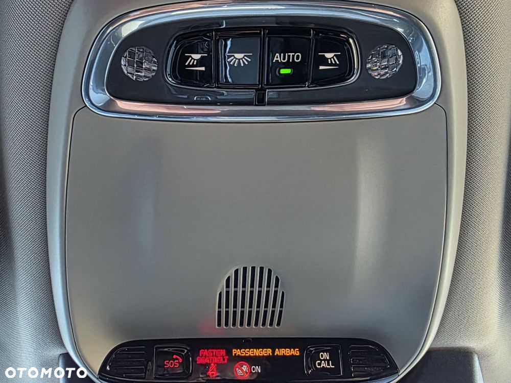 Volvo V90 - 36