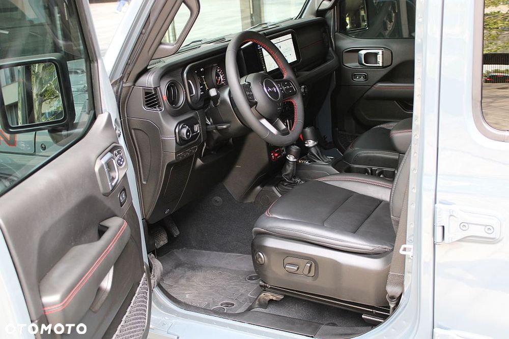 Jeep Wrangler - 14