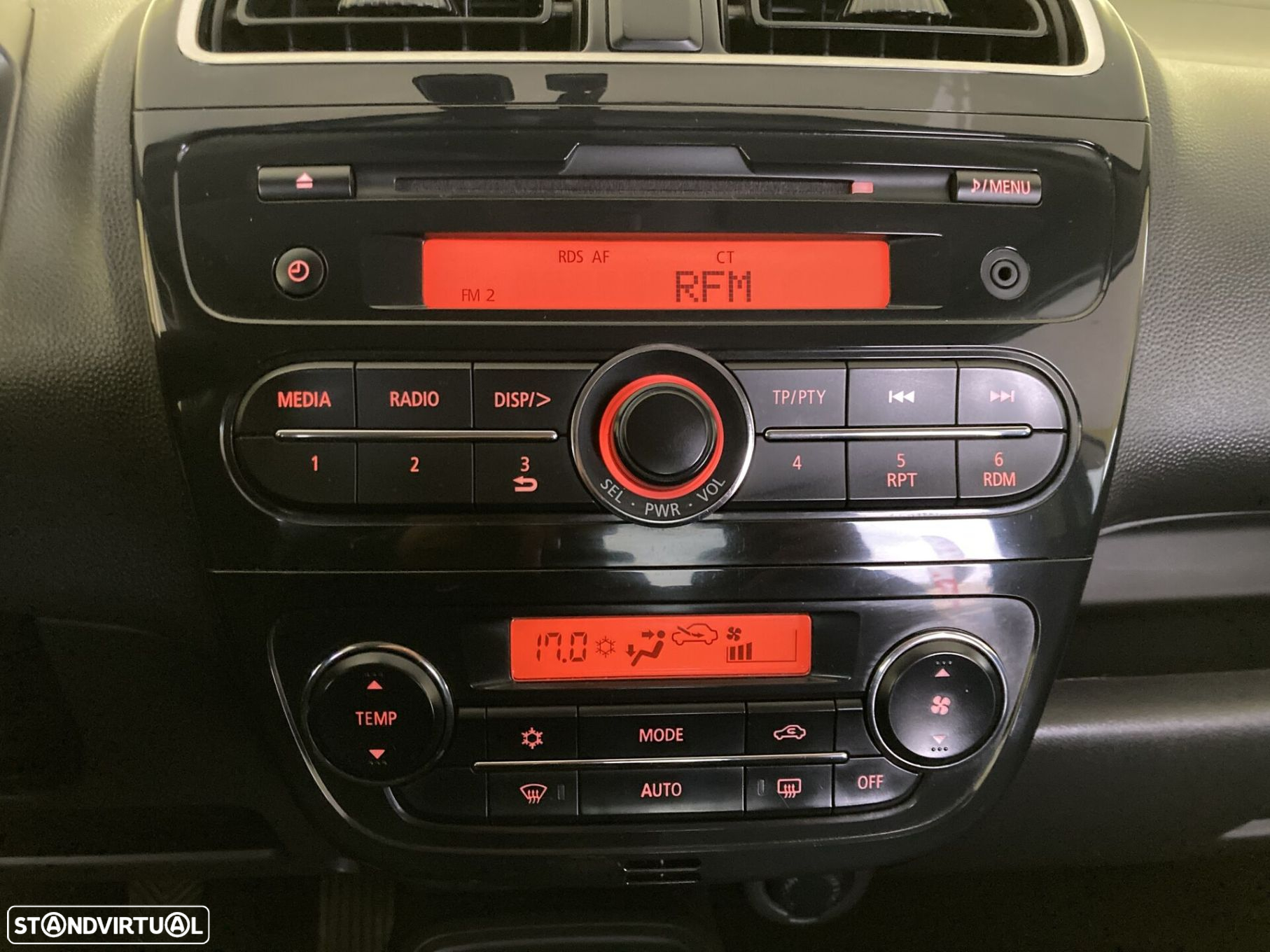 Mitsubishi Space Star 1.2 Intense - 19