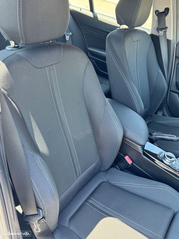 BMW 116 d Line Sport Auto - 11