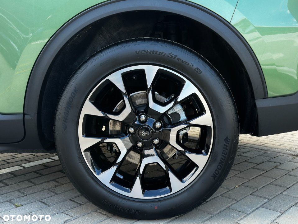 Ford Kuga - 9