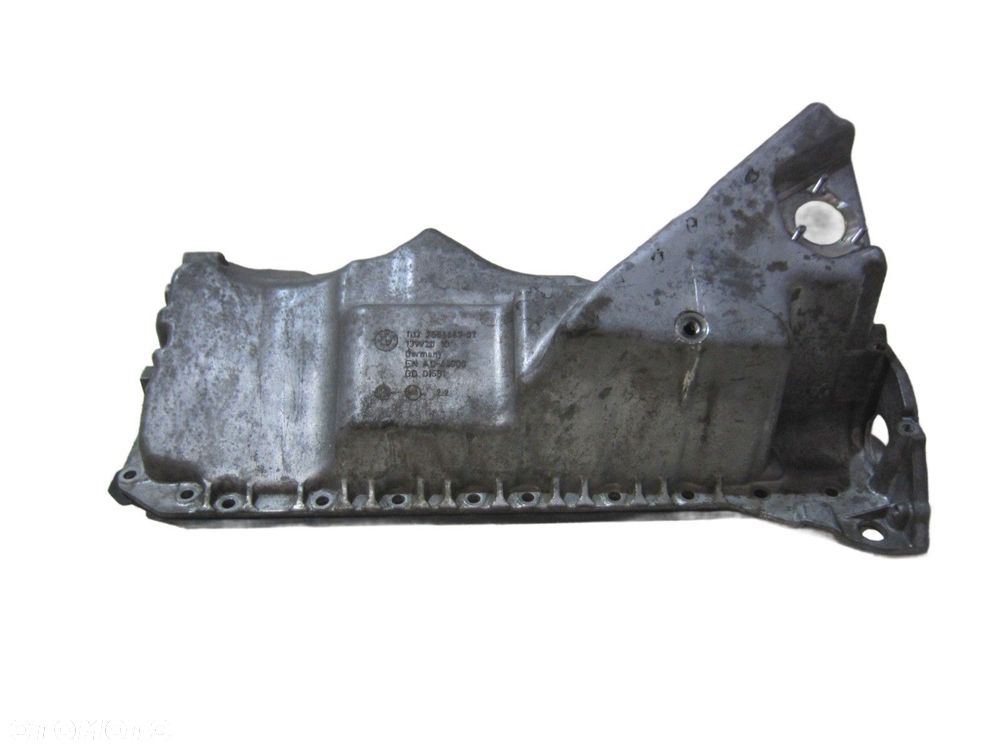 BMW 5 F10 F06 F07 F11 F13 528I N52 7556663 11137556663 MISKA OLEJOWA MISA - 2