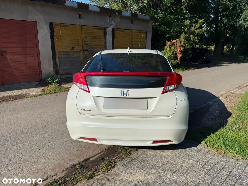 Honda Civic 1.8 Sport - 18