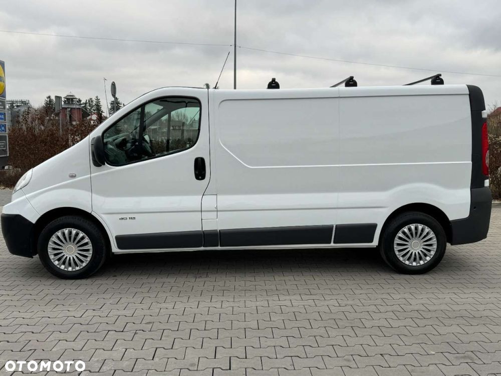 Renault Trafic - 13