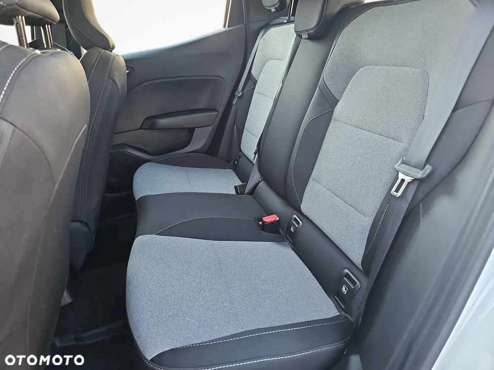 Renault Clio - 13