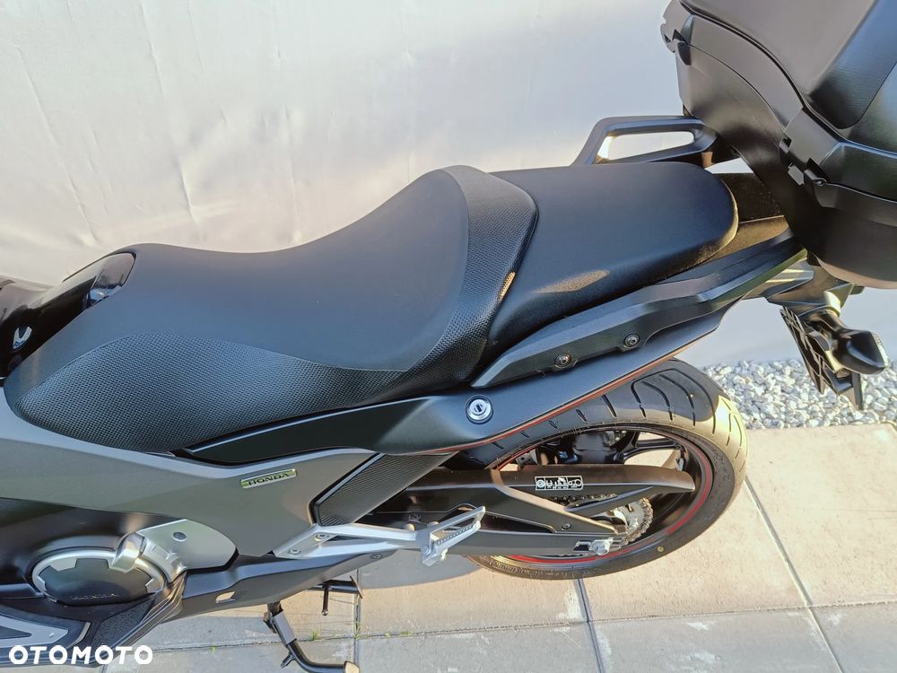 Honda NC - 16