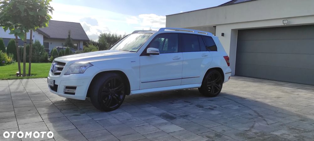 Mercedes-Benz GLK 220 CDI DPF 4Matic BlueEFFICIENCY 7G-TRONIC - 8