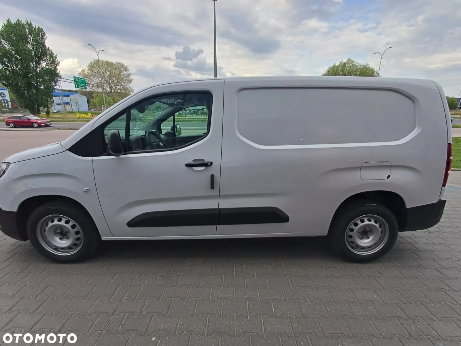 Fiat DOBLO VAN serie 3 L2 950kg 100KM MT6 - 2