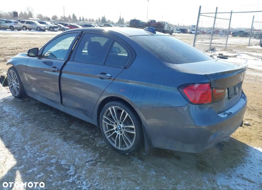 BMW Seria 3 335i xDrive - 3