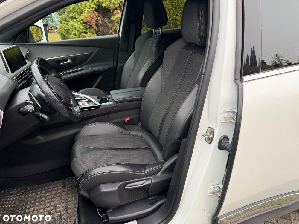 Peugeot 3008 1.5 BlueHDi GT Pack S&S EAT8 - 24
