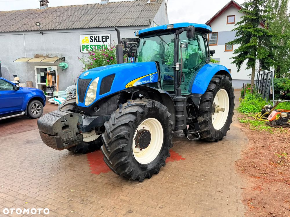 New Holland T 7050 - 3