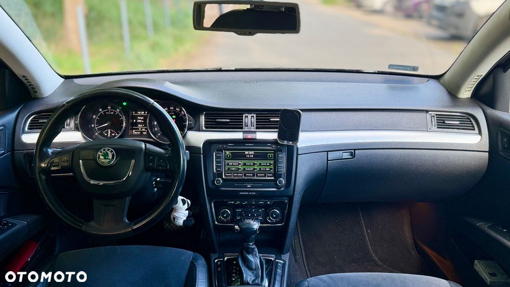 Skoda Superb 3.6 FSI 4x4 Elegance DSG - 21