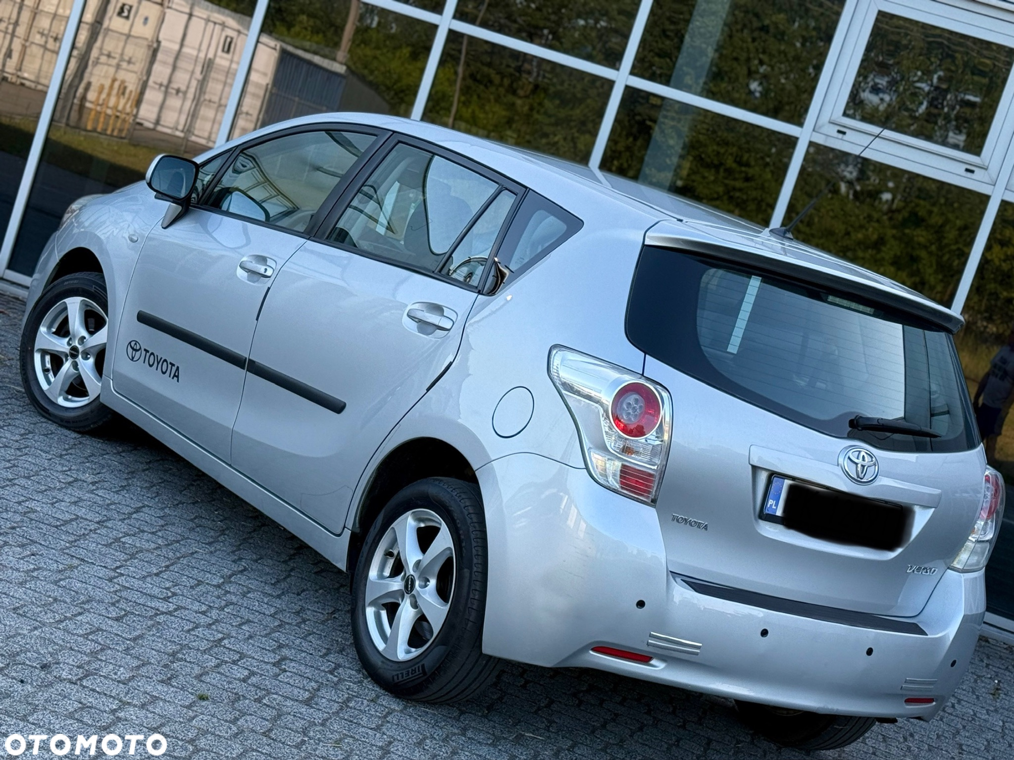 Toyota Verso 1.6 Premium 7os - 35