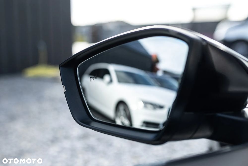 Skoda Superb 2.0 TDI DSG Style - 22
