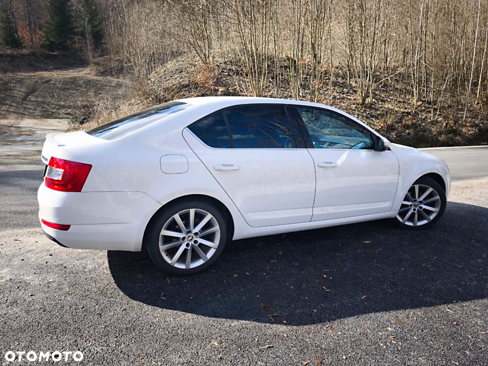 Skoda Octavia 1.4 TSI Ambition - 9
