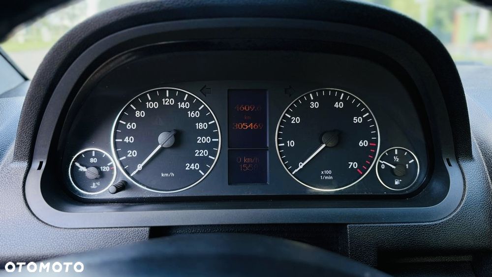 Mercedes-Benz Klasa A 170 Elegance - 9