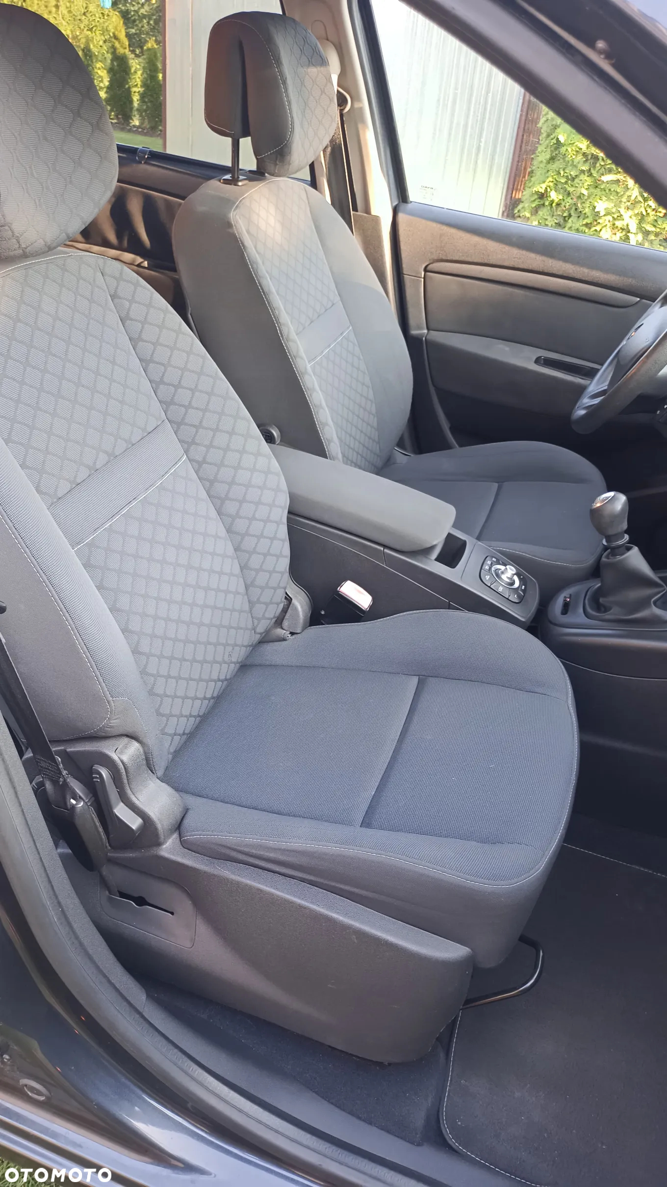 Renault Scenic 1.9 dCi Expression - 7