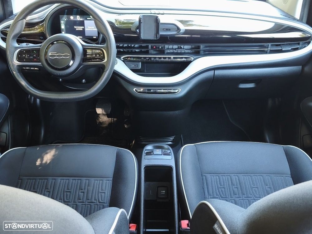 Fiat 500e Action - 7