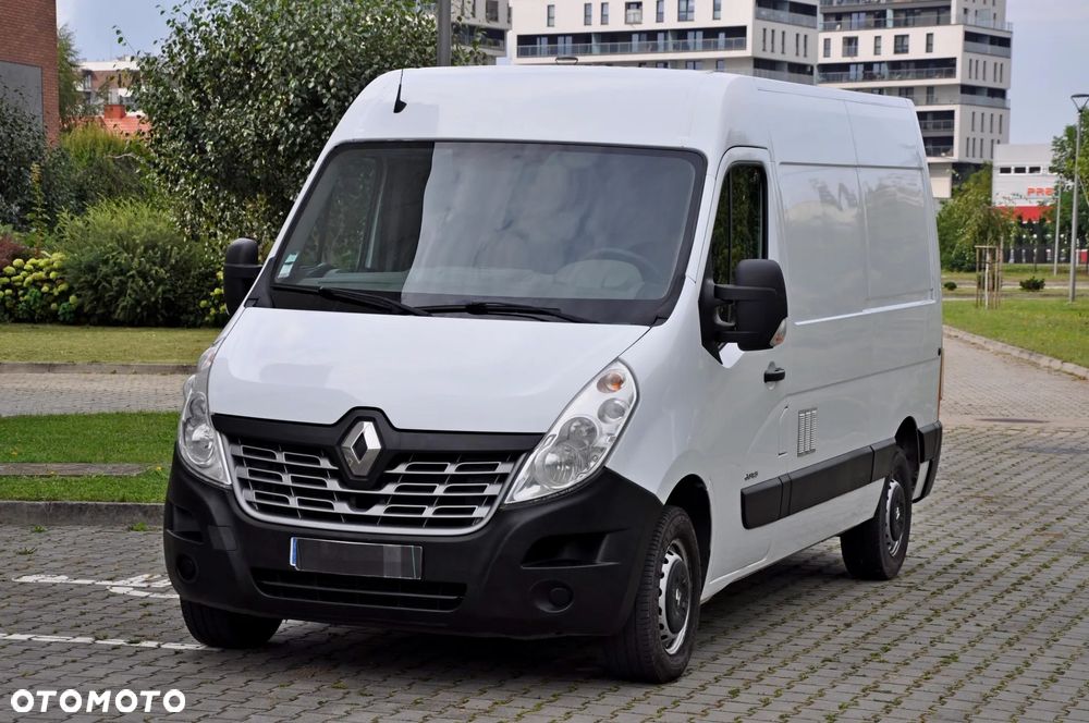 Renault Master - 1