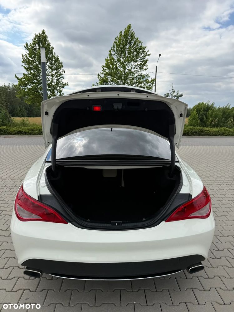 Mercedes-Benz CLA 250 7G-DCT - 13
