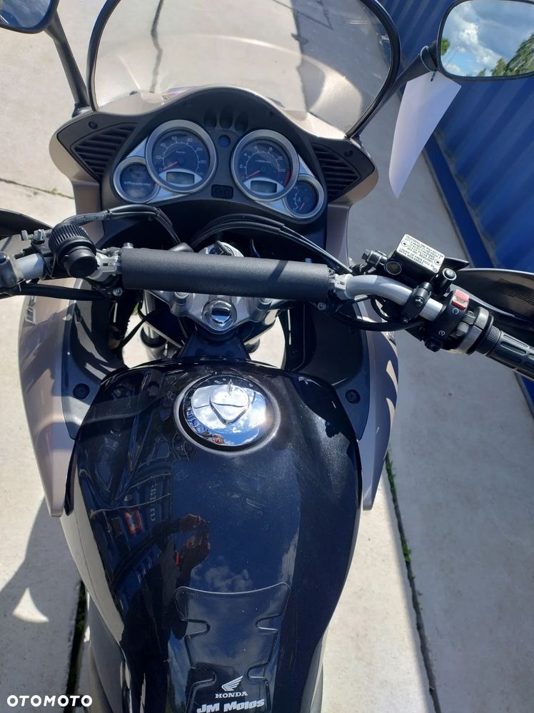 Honda Varadero - 14