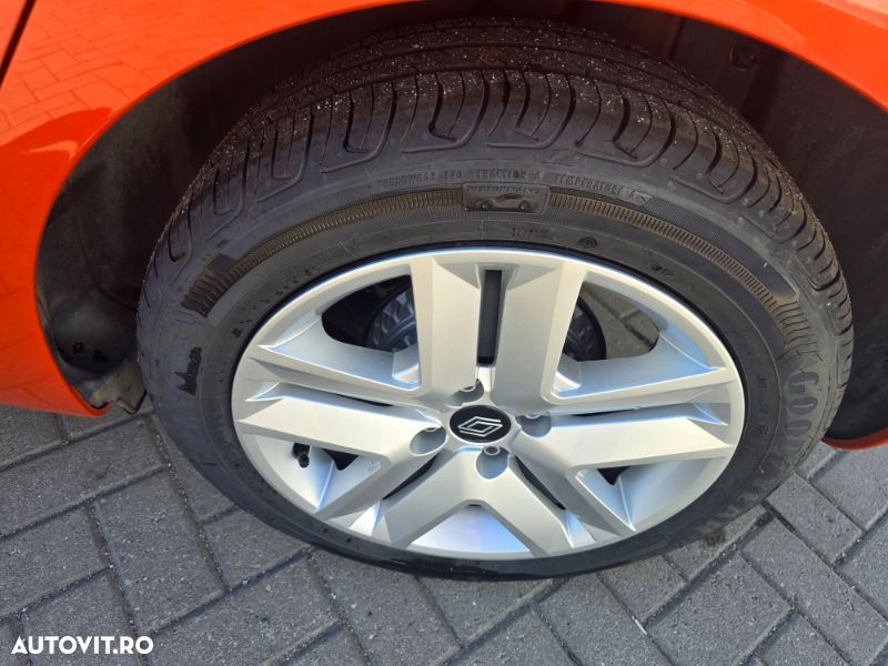 Renault Clio - 7