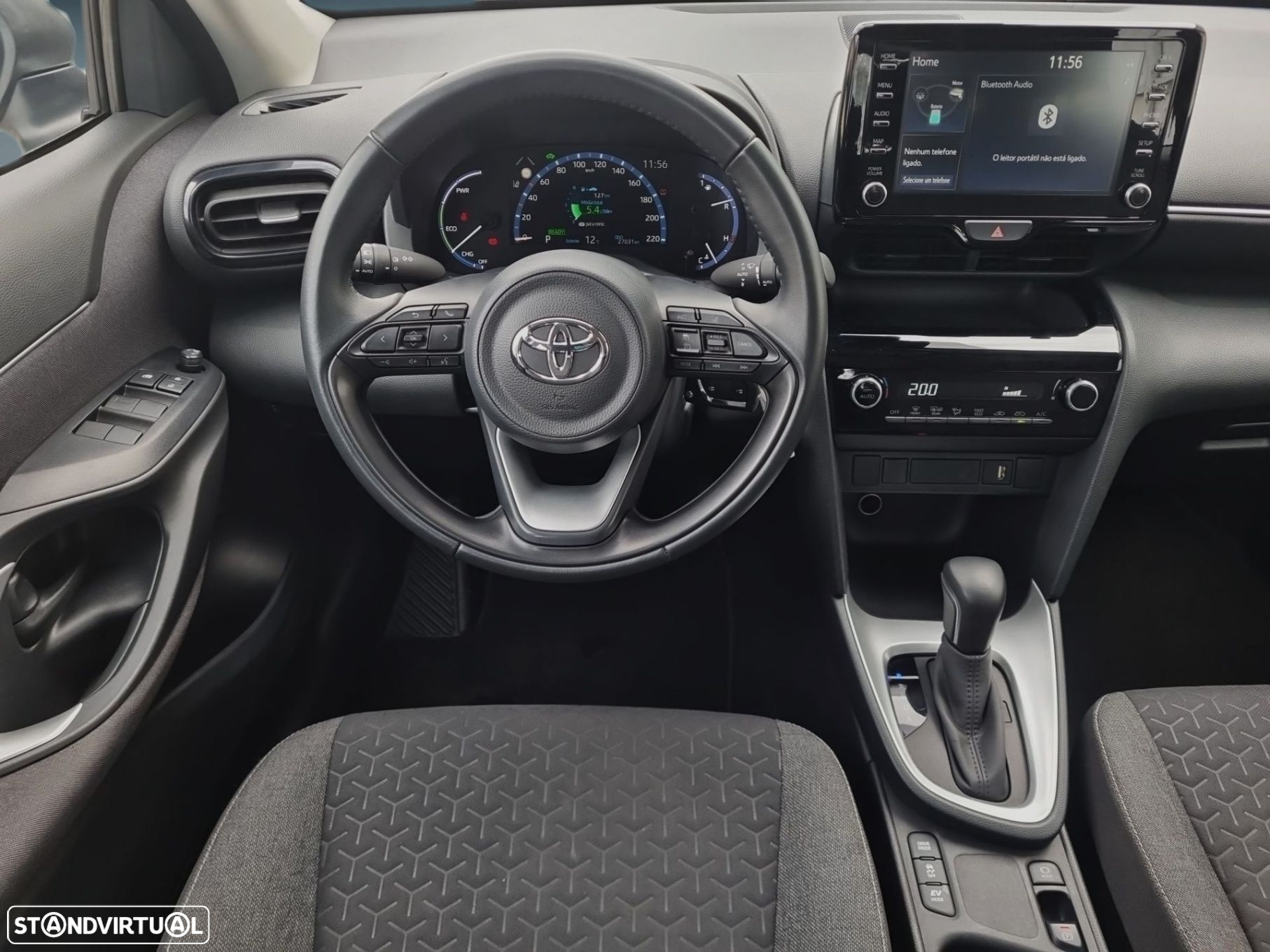 Toyota Yaris Cross - 16